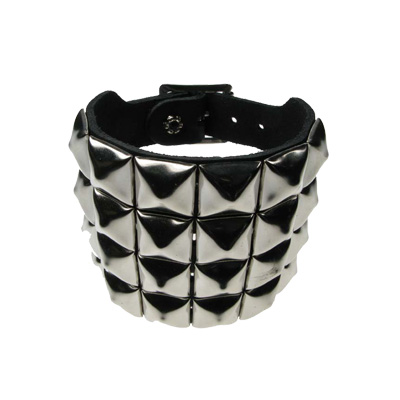Leather wristband 4 row pyramid - Bullet 69